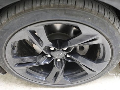 Used 2023 Chevrolet Camaro LT w/ RS Package RWD image 10