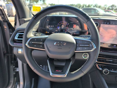 New 2026 Chevrolet Traverse Z71 w/ Enhanced Driving Package AWD/4WD image 24