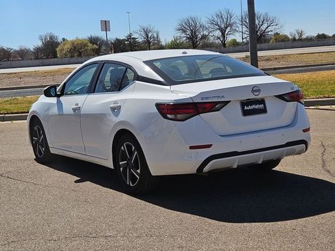 Used 2024 Nissan Sentra SV image 8