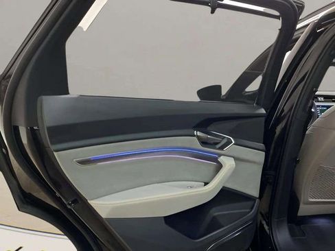 Used 2024 Audi Q8 e-tron Prestige w/ Prestige Package image 89