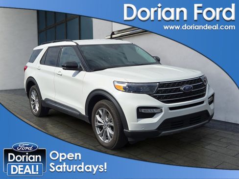 Used 2023 Ford Explorer XLT w/ Equipment Group 202A AWD/4WD image 1