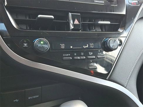 Certified 2024 Toyota Camry SE image 15