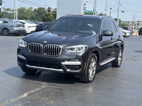 Used 2021 BMW X3 xDrive30i w/ Executive Package AWD/4WD image 13