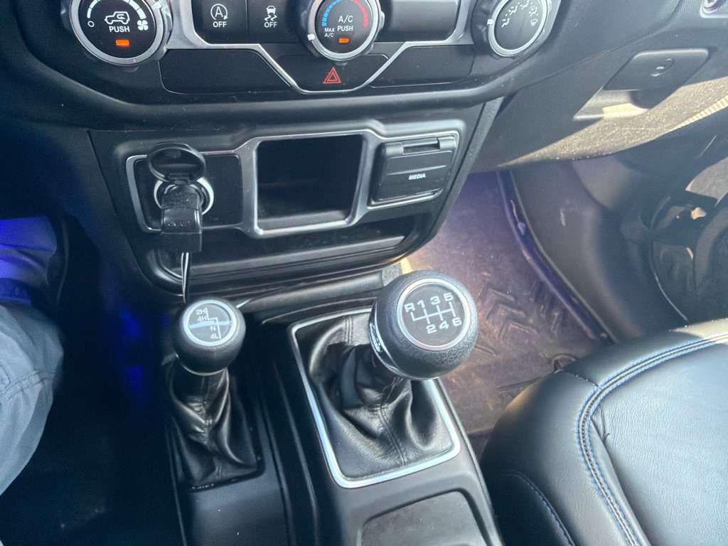 Used 2021 Jeep Wrangler Unlimited Sport AWD/4WD image 7