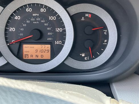 Used 2008 Toyota RAV4 4WD image 20