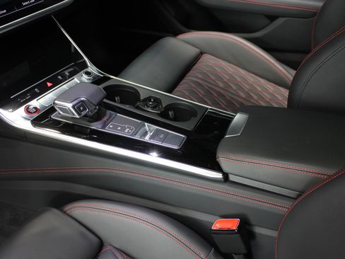 Used 2025 Audi S7 Premium Plus image 28