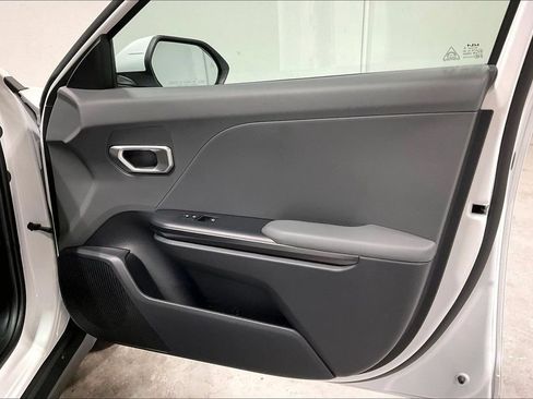 Used 2026 Kia K4 FWD image 11