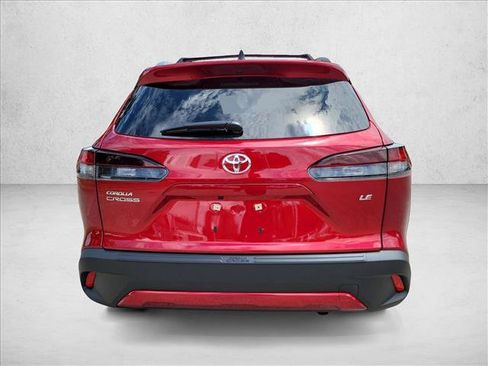 Used 2026 Toyota Corolla Cross LE FWD image 6