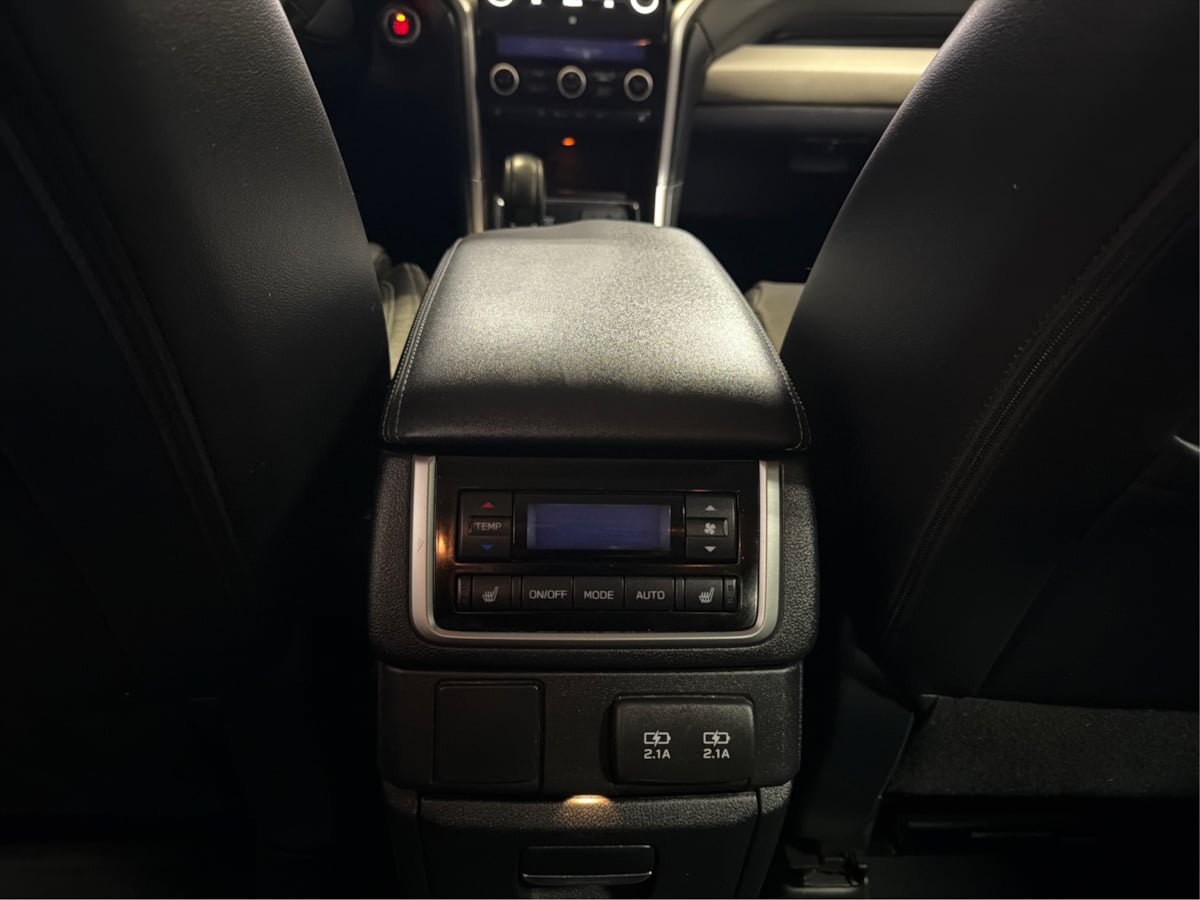Used 2020 Subaru Ascent Limited w/ Technology Package AWD/4WD image 25