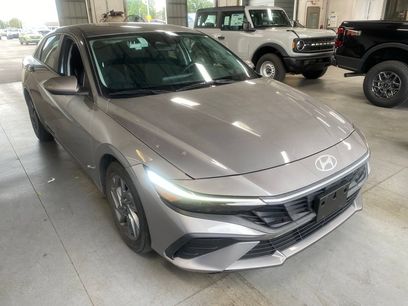Used 2024 Hyundai Elantra SEL
