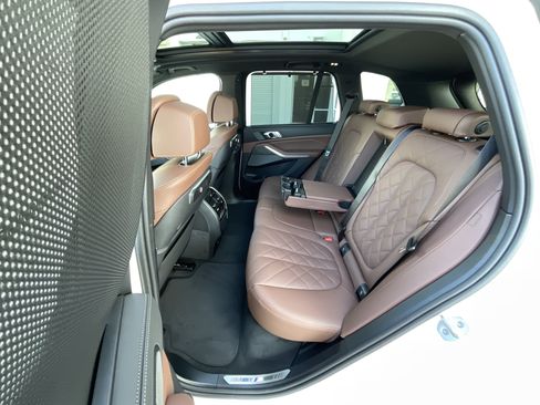 New 2026 BMW X5 sDrive40i w/ Executive Package RWD image 27