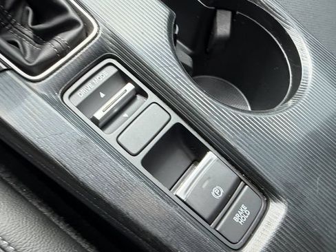 Used 2025 Honda Civic Sport image 29