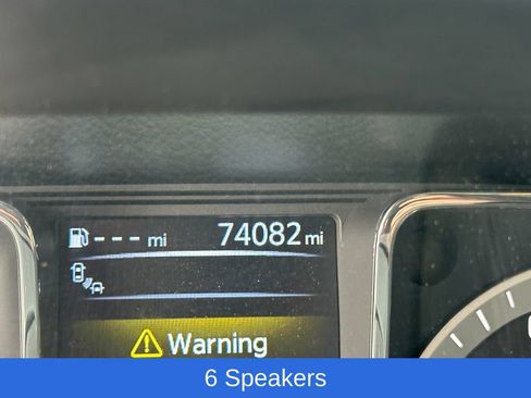 Used 2017 Nissan Titan SV AWD/4WD image 3