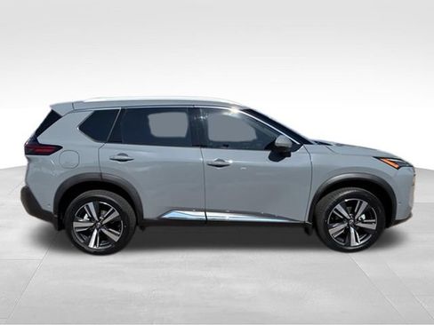 Used 2023 Nissan Rogue SL w/ SL Premium Package AWD/4WD image 13