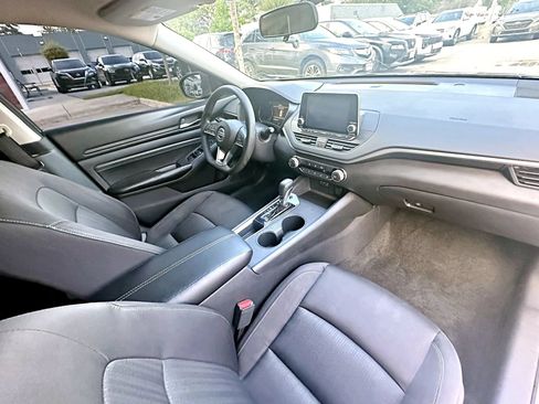 Used 2020 Nissan Altima 2.5 S FWD image 15