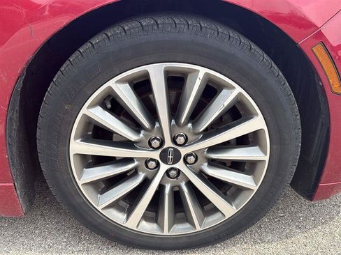 Used 2018 Lincoln MKZ Select w/ Select Plus Package FWD image 19