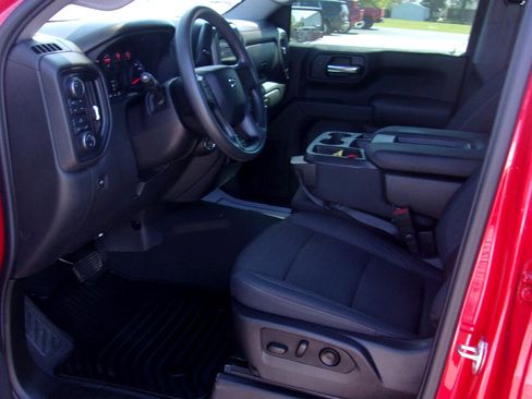 Used 2024 Chevrolet Silverado 1500 Custom Trail Boss image 3