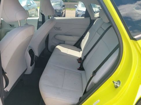 Used 2025 Hyundai Kona SEL FWD image 19