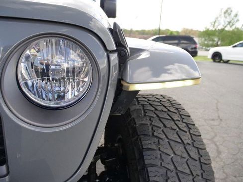 Used 2020 Jeep Gladiator Mojave w/ Trailer Tow Package image 50