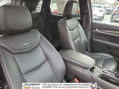 Certified 2020 Cadillac XT5 Sportv w/ LPO, Floor Liner Package image 31