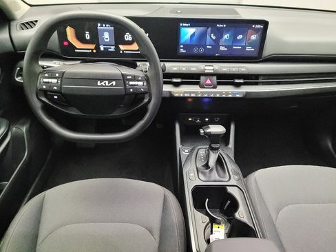 Used 2025 Kia K4 FWD image 22