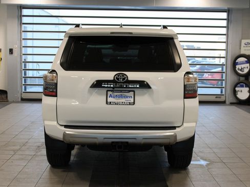 Used 2023 Toyota 4Runner TRD Off-Road image 5
