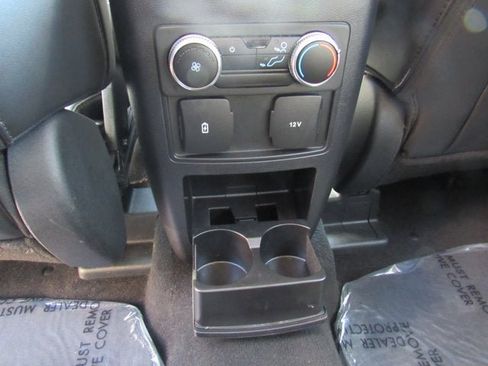 Used 2024 Ford Explorer XLT w/ Equipment Group 202A AWD/4WD image 30
