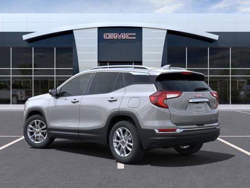 New 2024 GMC Terrain SLT w/ Infotainment Package II image 3