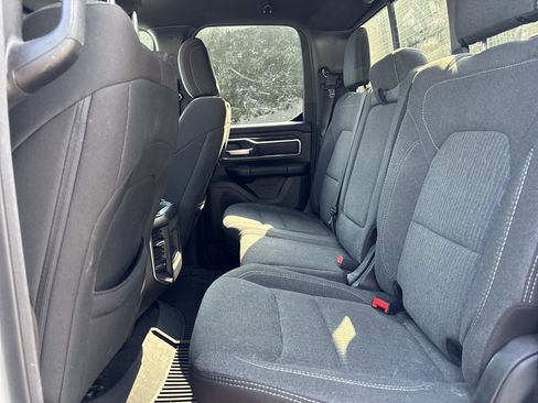 Used 2020 RAM 1500 Big Horn AWD/4WD image 28