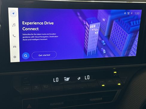 Used 2025 Toyota Camry SE w/ Multimedia Upgrade Package image 23