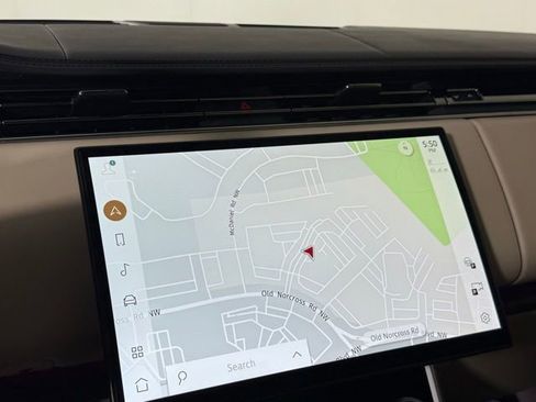 Certified 2023 Land Rover Range Rover SE image 18