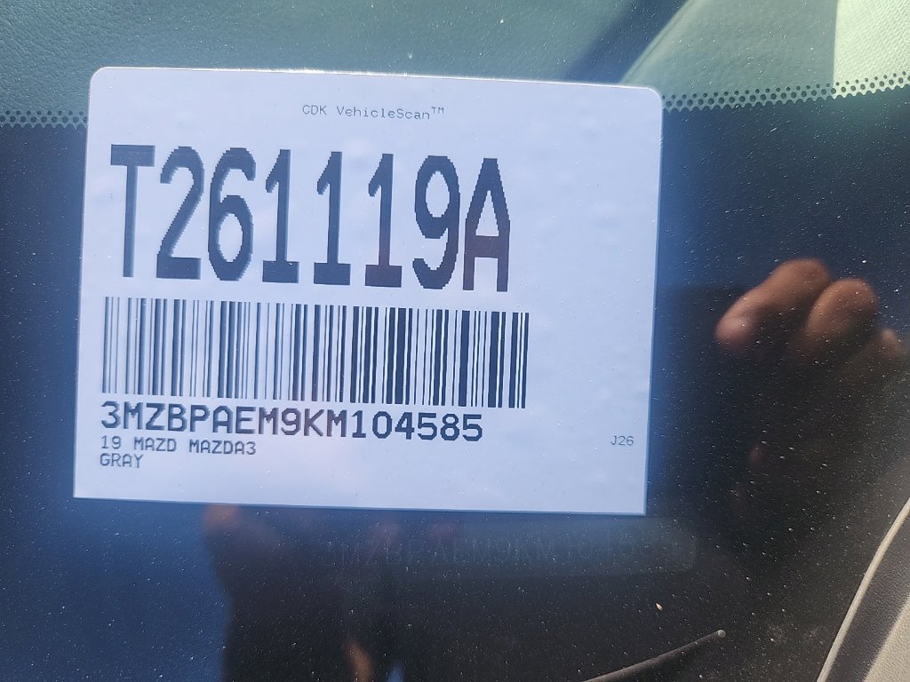 Used 2019 MAZDA MAZDA3 Sedan w/ Premium Package FWD image 4