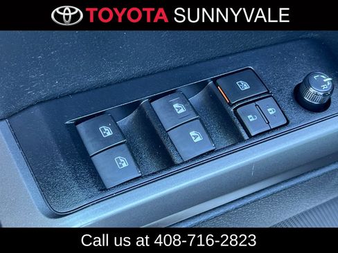 Certified 2023 Toyota Tacoma TRD Off-Road image 18