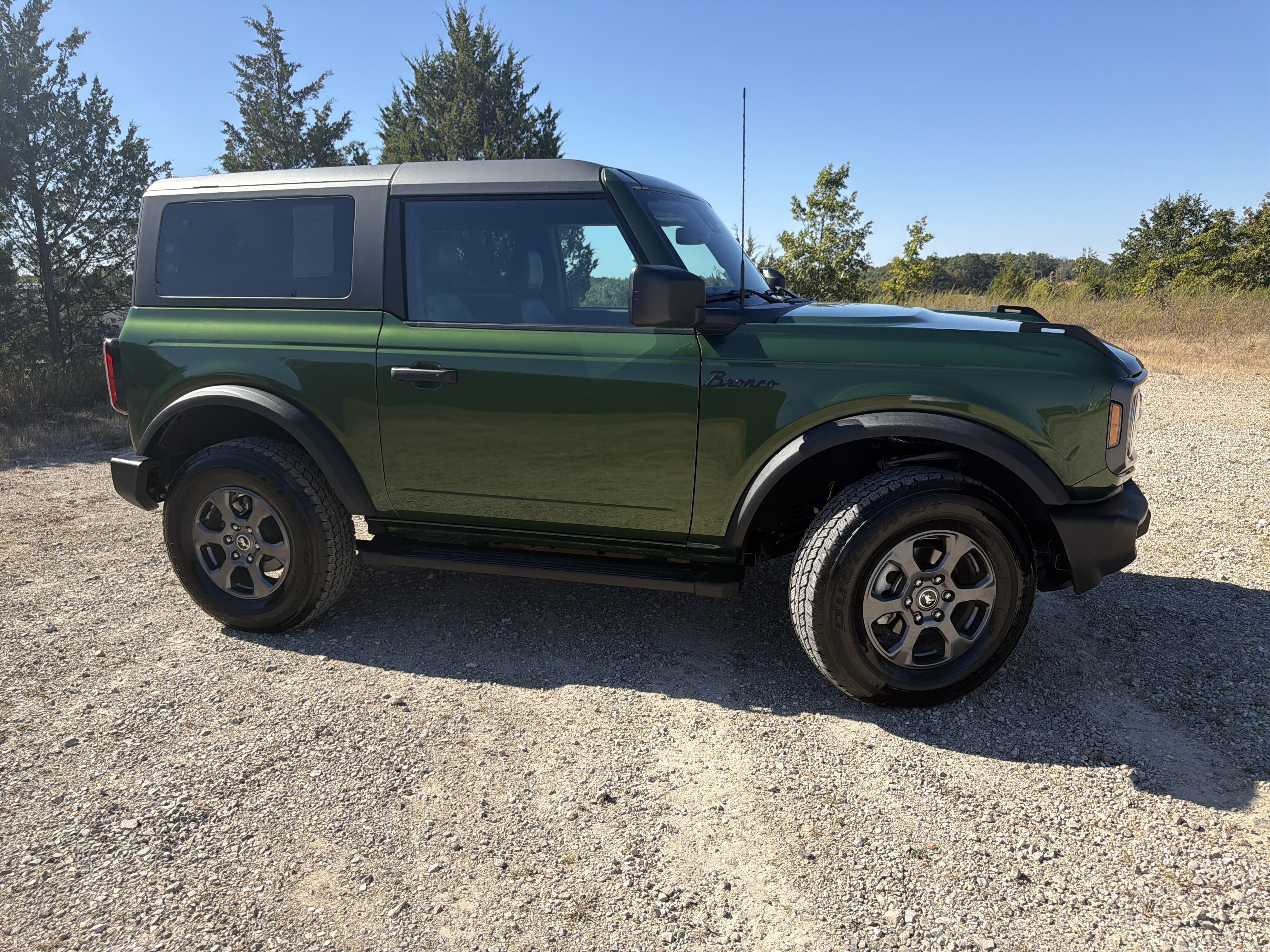 Used 2024 Ford Bronco Big Bend AWD/4WD image 2