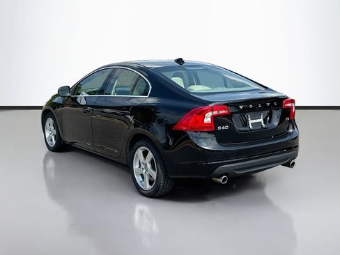 Used 2013 Volvo S60 T5 FWD image 5