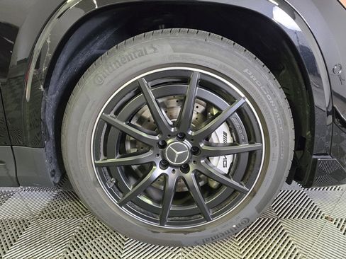 Used 2025 Mercedes-Benz GLA 35 AMG 4MATIC image 2