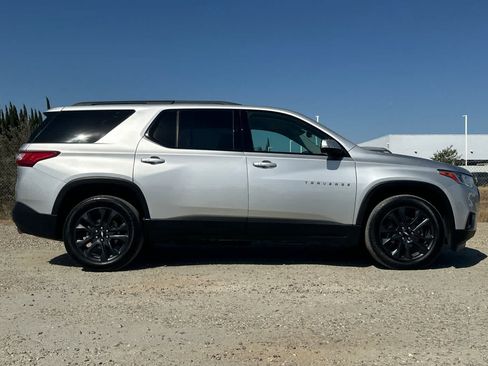 Used 2020 Chevrolet Traverse RS FWD image 9