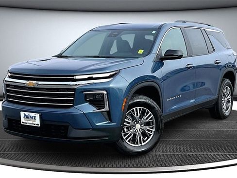 New 2026 Chevrolet Traverse LT w/ LPO, Floor Liner Package image 1