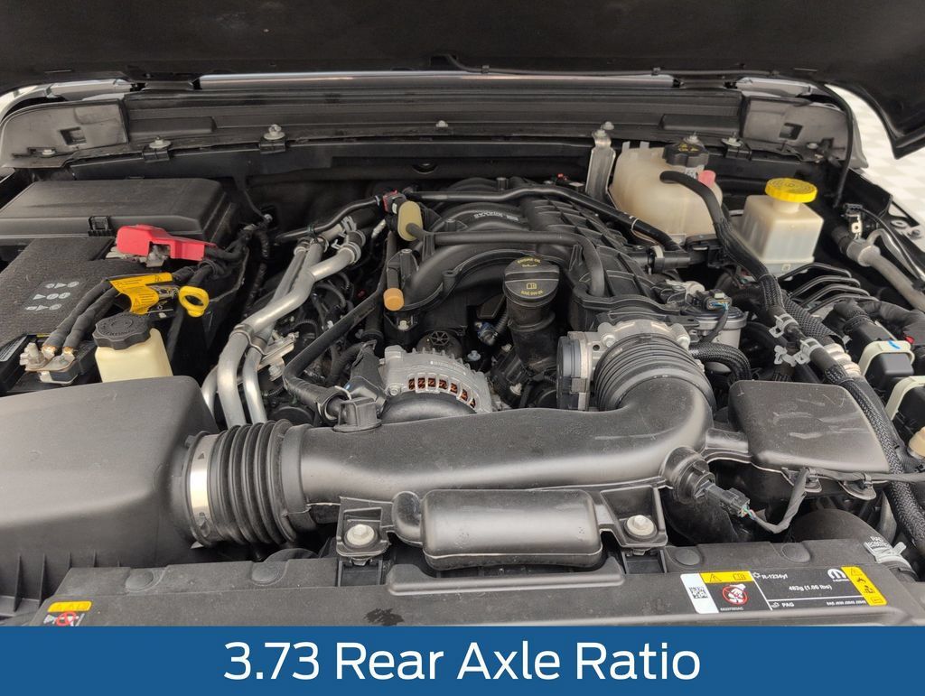 Used 2023 Jeep Gladiator Sport AWD/4WD image 39