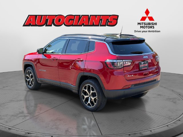 Used 2025 Jeep Compass Limited AWD/4WD image 4