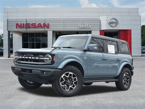 Used 2022 Ford Bronco Outer Banks image 1