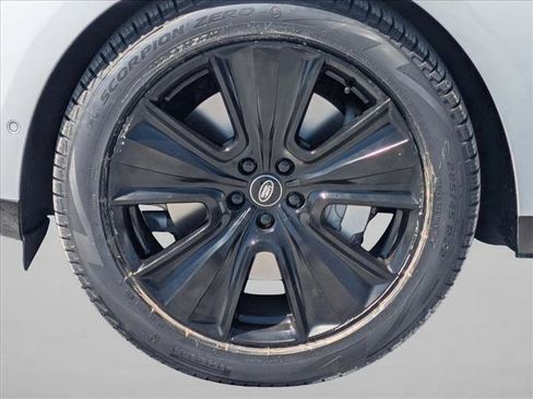 Certified 2023 Land Rover Range Rover SE AWD/4WD image 27