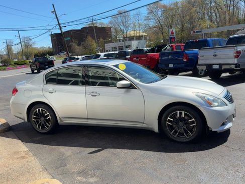 Used 2013 INFINITI G37 x Sedan w/ Premium Pkg AWD/4WD image 4