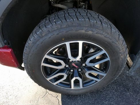 Certified 2021 GMC Sierra 1500 AT4 image 13