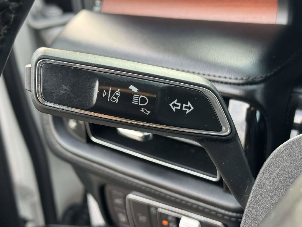 Used 2021 Lincoln Nautilus Reserve AWD/4WD image 24