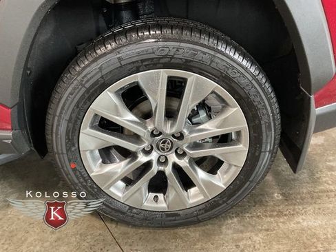 New 2025 Toyota RAV4 XLE Premium image 7