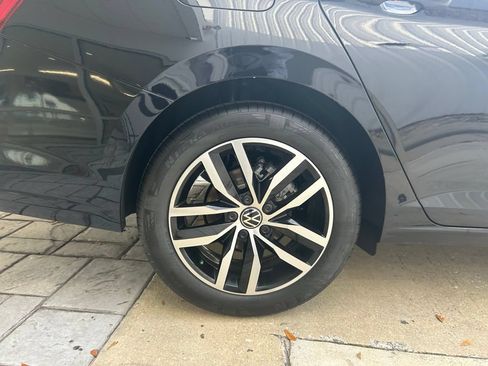 New 2026 Volkswagen Jetta SE FWD image 25