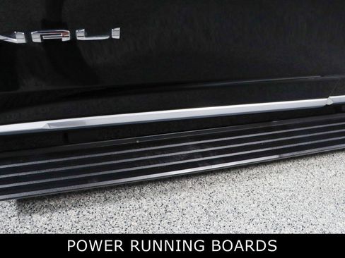 Used 2023 GMC Yukon Denali w/ LPO, Floor Liner Package AWD/4WD image 12