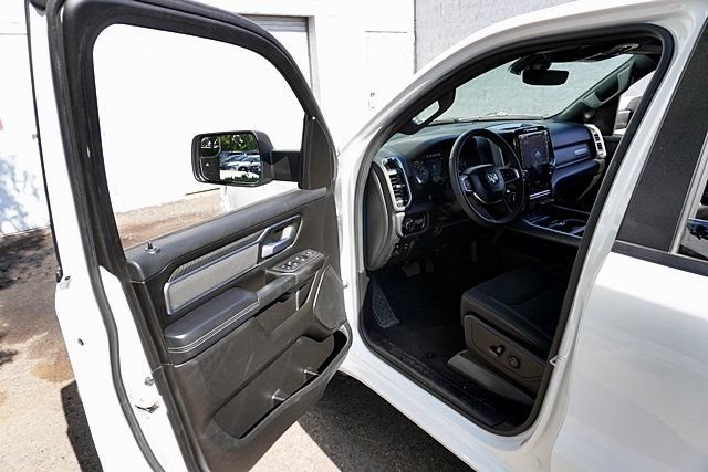 Used 2025 RAM 1500 Big Horn AWD/4WD image 36