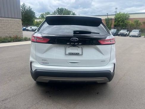 Used 2024 Ford Edge SEL w/ Convenience Package AWD/4WD image 6